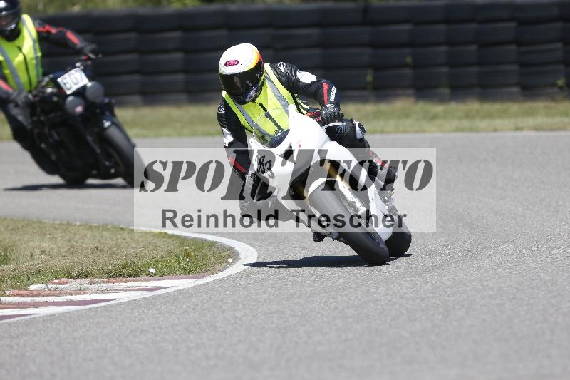 /15 22.05.2026  Plüss Moto Sport  Discover the Bike ADR /Gruppe rot - Race 3/383